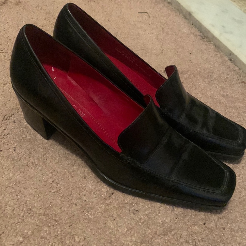Enzo Angiolini black shoes